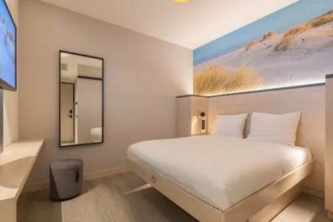 Fox Hotel The Hague Scheveningen in The Hague — foto 3