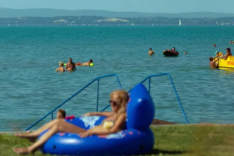 Aranypart Camping & Apartments in Siófok — foto 15