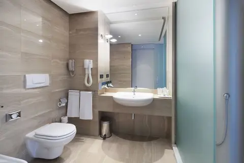 DoubleTree by Hilton Turin Lingotto in Turijn — foto 10