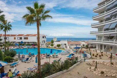 Hovima Atlantis in Adeje — foto 2