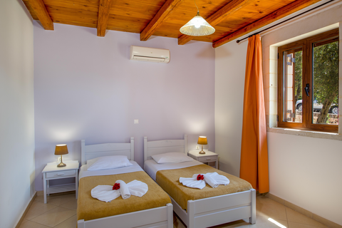 Ellotis Villas foto 14