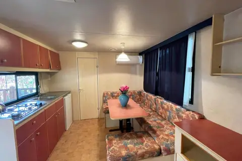 Camping Village Punta Navaccia in Tuoro Sul Trasimeno — foto 16