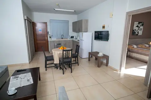 Crystallo Apartments in Paphos — foto 16