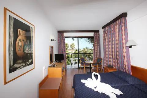 Veronica Hotel in Paphos — foto 22