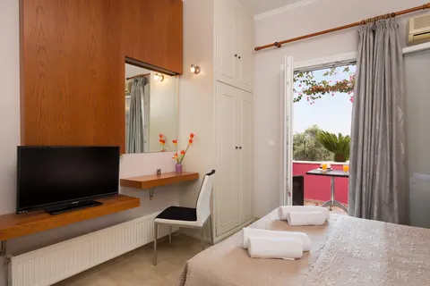 Niki Sunrise Apartments in Gastouri — foto 19