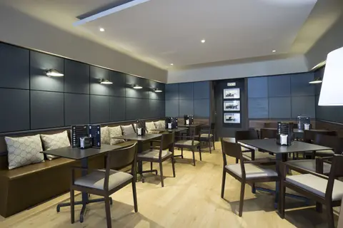 Hotel Apartamentos Pyr Fuengirola in Fuengirola — foto 28