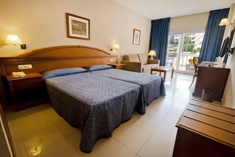 Hotel Bahia Tropical in Almuñécar — foto 13