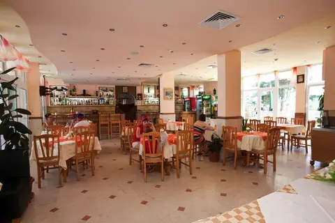 Sunny Day Club Hotel in Несебър — foto 6