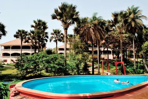 Lemon Creek Hotel Resort in Sukuta — foto 19