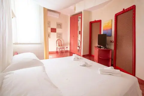 Hotel Baia dei Faraglioni in Mattinata — foto 21