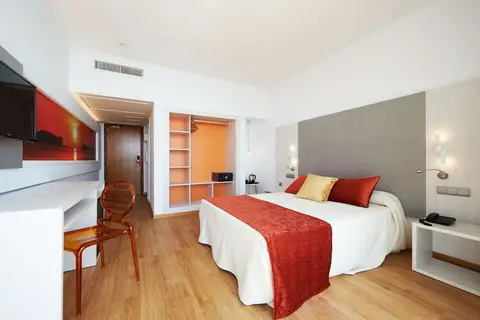 Hotel Abrat in Sant Antoni de Portmany — foto 6