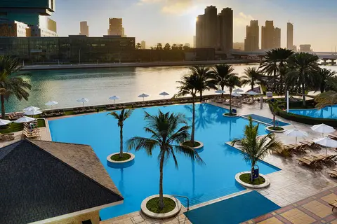 Beach Rotana in الزَّاهية — foto 2