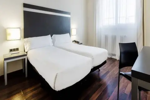 B&B Hotel Oviedo in Oviedo — foto 4