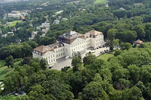 Austria Trend Hotel Schloss Wilhelminenberg in Wenen — foto 7