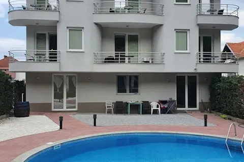 Basoski Apartments in Pestani — foto 12