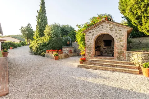 Relais Borgo Torale in Tuoro sul Trasimeno — foto 7