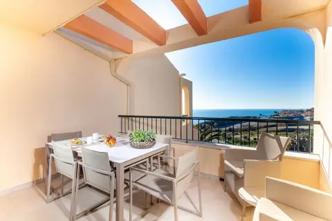 Ramada Hotel & Suites Club la Costa Resort in Fuengirola, foto 10