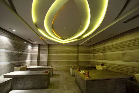 AMC Royal Hotel & Spa in الاحياء — foto 8