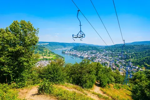 Over de Rijn en Moezel naar Cochem en Boppard met mps Rembrandt van Rijn in Enkirch — foto 2