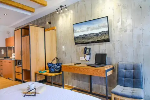 Royal Hotel and Suites in Δημοτική Ενότητα Παλλήνης — foto 24