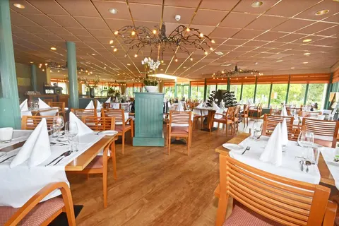 Fletcher Hotel Restaurant Amelander Kaap in Hollum — foto 3