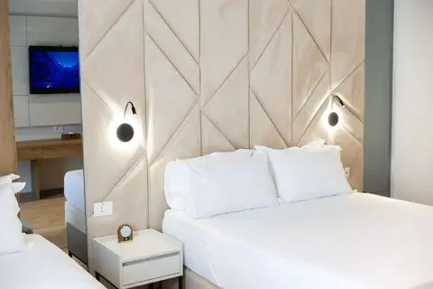 Fafa Aqua Palace Hotel in Golem — foto 17