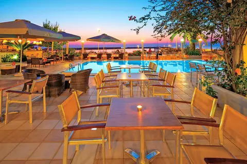 Kyparissia Beach Hotel in Kyparissia, foto 17
