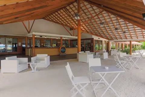 Cinnamon Velifushi Maldives in Felidhu Atol — foto 17