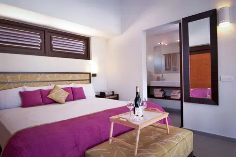 Blue Bay Golf & Beach Resort in Blue Bay reception — foto 15