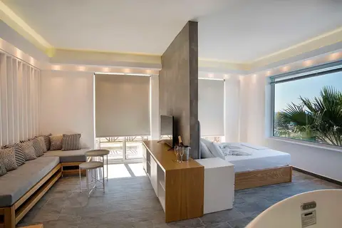 Porto Kalamaki Hotel in Agia Marina — foto 14
