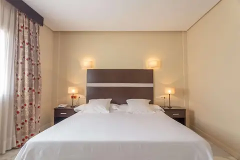 Hotel Abades Benacazon in Benacazon — foto 11