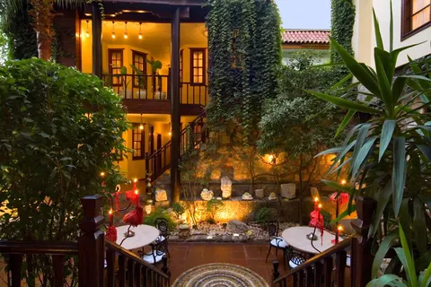 Alp Pasa Hotel in Muratpaşa — foto 13