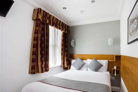 OYO London Guest House in Londen — foto 19