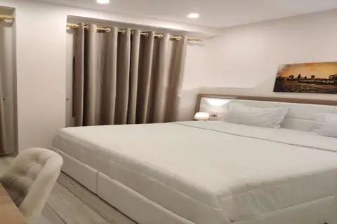 Treva Hotel Shkoder in Shkodër — foto 2