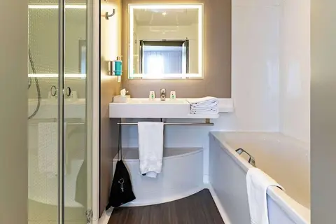 Novotel Suites Reims Centre in Riemen, foto 11