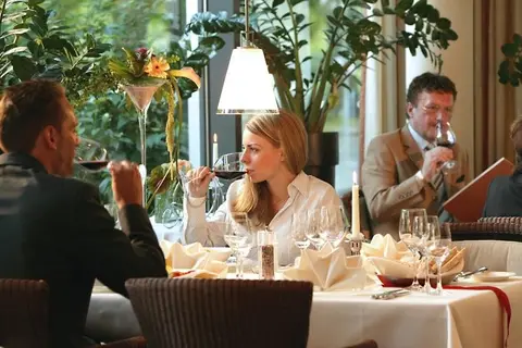 Dorint Pallas Wiesbaden in Mainz — foto 3