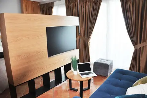 Alvin Comfort Hotel in Golem — foto 8