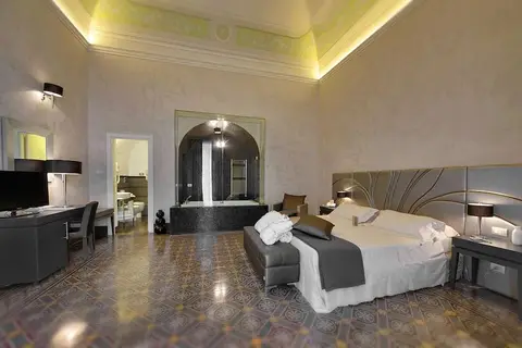 De Stefano Palace in Ragusa, foto 14