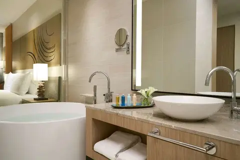 Mövenpick Siam Hotel Pattaya in นาจอมเทียน — foto 10