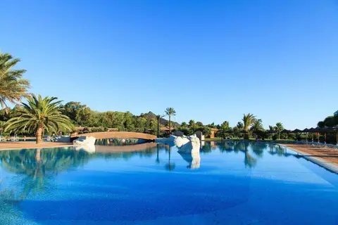 Garden Beach Hotel & Resort in Castiadas — foto 20