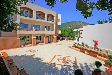 Katrin Hotel & Bungalows in Malia Municipal Unit, foto 2