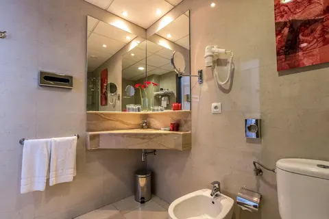 Leonardo Hotel Barcelona Las Ramblas foto 5