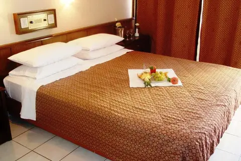 Xenios Theoxenia Hotel in Ουρανούπολη — foto 23