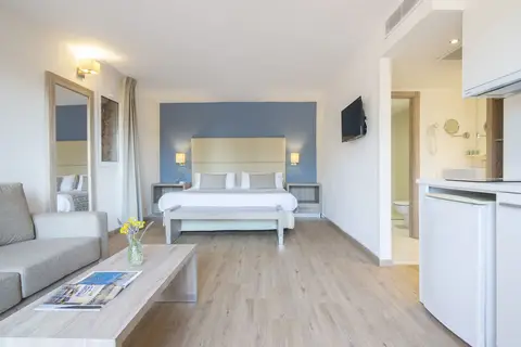 Pierre & Vacances Apartamentos Premium Menorca Binibeca in Sant Lluís — foto 22