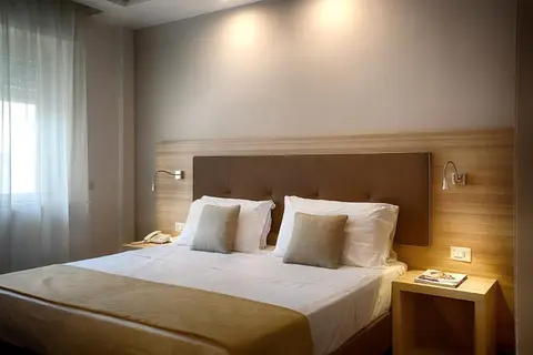 American Hotel in Pozzuoli — foto 11