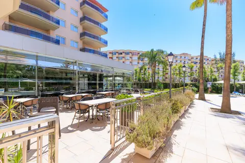 Rentalmar Pineda Suites in Vila-seca, foto 7