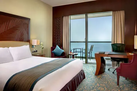 Sofitel Dubai Jumeirah Beach in Sofitel Dubai Jumeirah Beach — foto 24
