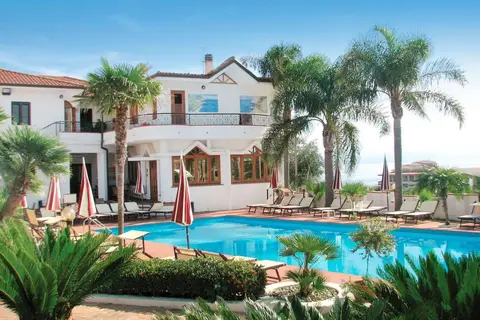 Hotel Baia Del Capo in Ricadi