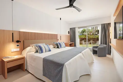 Hipotels Mediterráneo in Sa Coma — foto 3