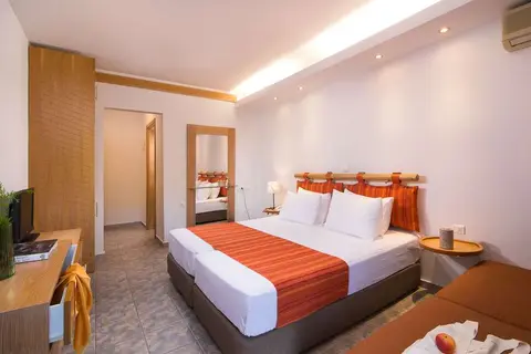 Alexandros Palace Hotel & Suites in Ιερισσός — foto 4